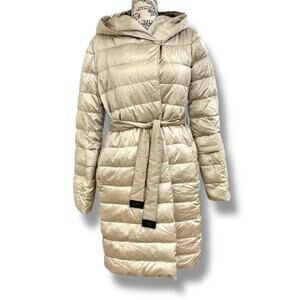 NWT Max Mara Size 4 EU36 Novef Beige Down Hooded Jacket Coat $1590 Packable Cube